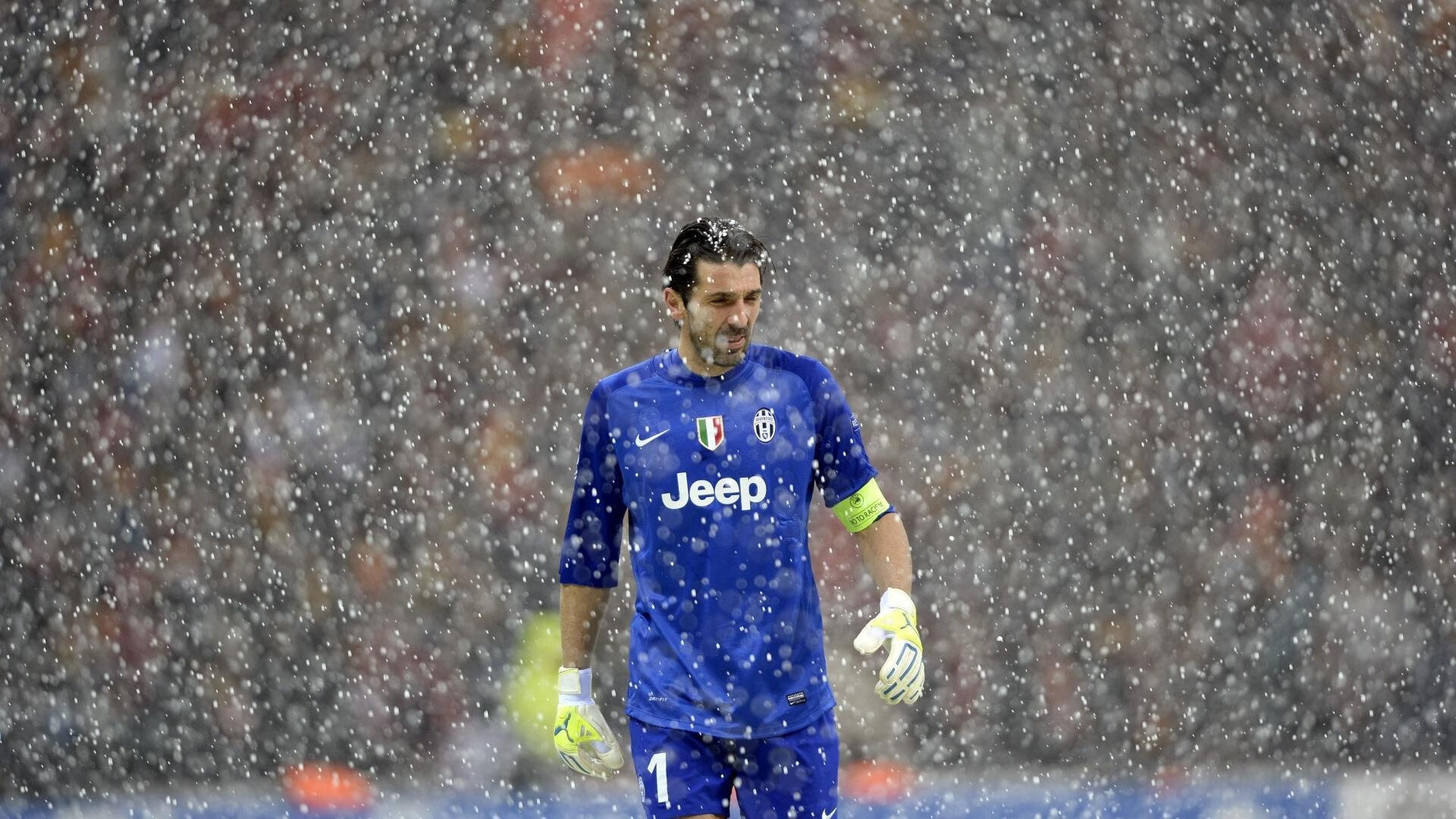 欧冠“星光璀璨”：年度最闪耀球员盘点，欧冠星耀球员有哪些